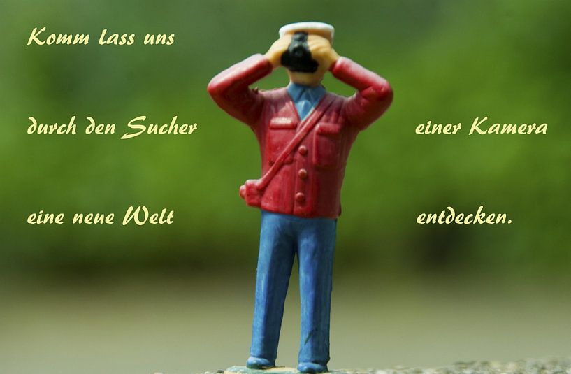 Come let us discover a new world through the viewfinder of a camera by Norbert Sülzner