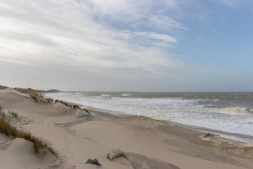 Une plage de la mer du Nord dans la tempête par Marjolein Albregtse