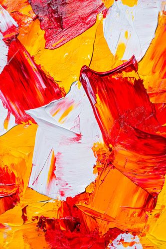 Vibrant colours in red and yellow