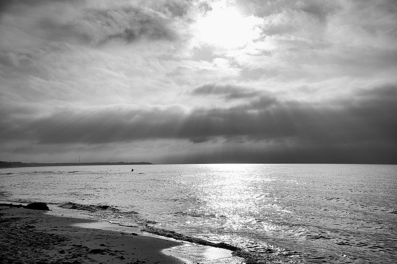 On the beach of the Baltic Sea in black and white by Martin Köbsch