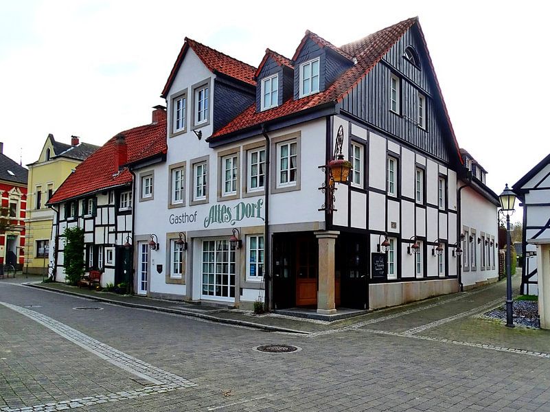 Dorf 4 par Edgar Schermaul