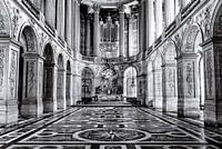 A Versailles .......