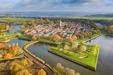 Festungsstadt Naarden in den Niederlanden von oben von Sjoerd van der Wal Fotografie