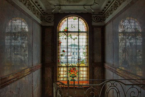 Prachtig glas in loodraam