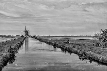 The 'Dikke' Mill near Zwammerdam. by Don Fonzarelli