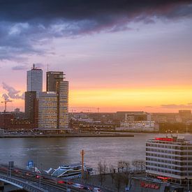 Rush hour in Rotterdam - Panorama skyline sunset