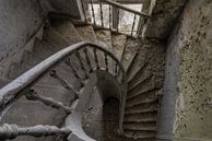 Decay Stairs van Vivian Teuns thumbnail