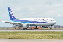 ANA (All Nippon Airways) Boeing 767-300. van Jaap van den Berg