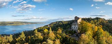 Die Ruine Altbodman auf dem Bodanrück im Herbst