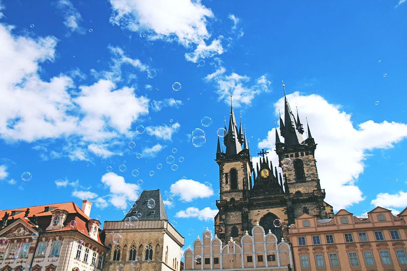 Prague by Hello Pompoyo