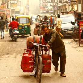 In de straten van India by Vivian Raaijmaakers