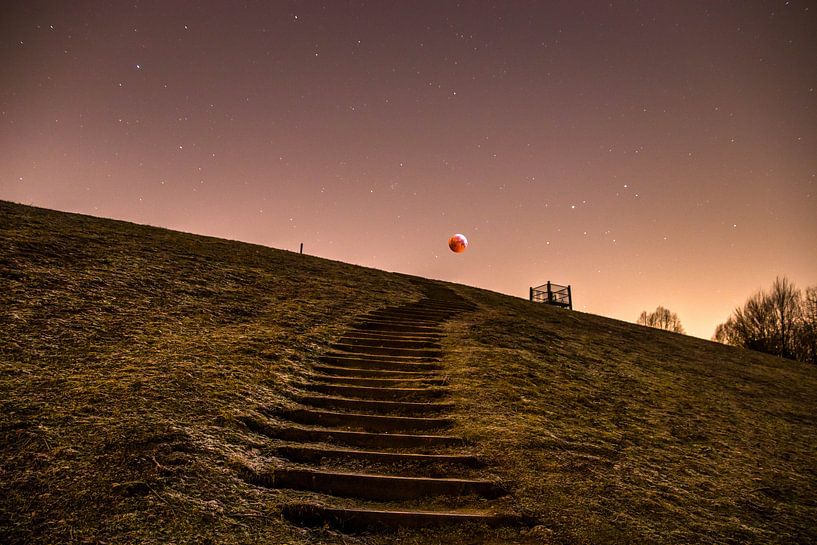 Blood Moon by Matthias Broer