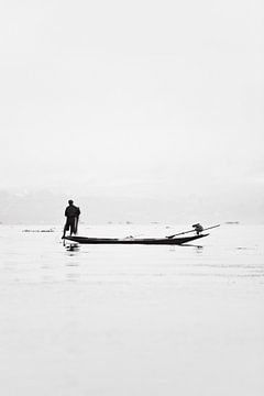 Traditionele visser in Lake Inle - Myanmar van RUUDC Fotografie