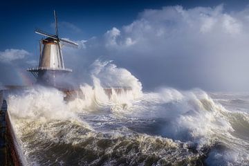 Storms End (Oranjemolen Vlissingen) by Thom Brouwer