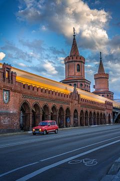 Oberbaumbrücke Berlijn van Iman Azizi