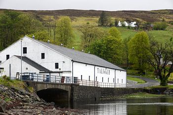 Talisker Scotch Whisky Brennerei in Schottland