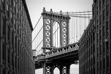 Manhattan Bridge gezien vanuit Dumbo van Gerben van Buiten