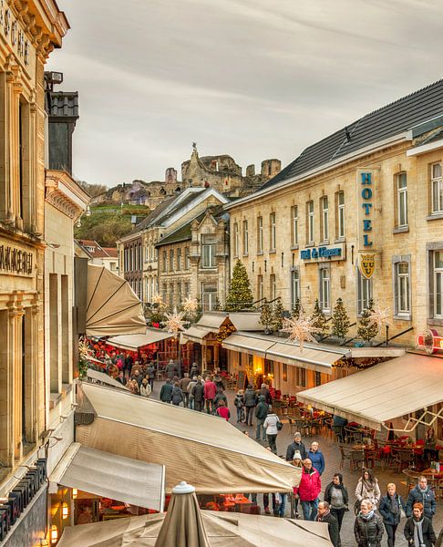 Kerstsfeer in Valkenburg van John Kreukniet