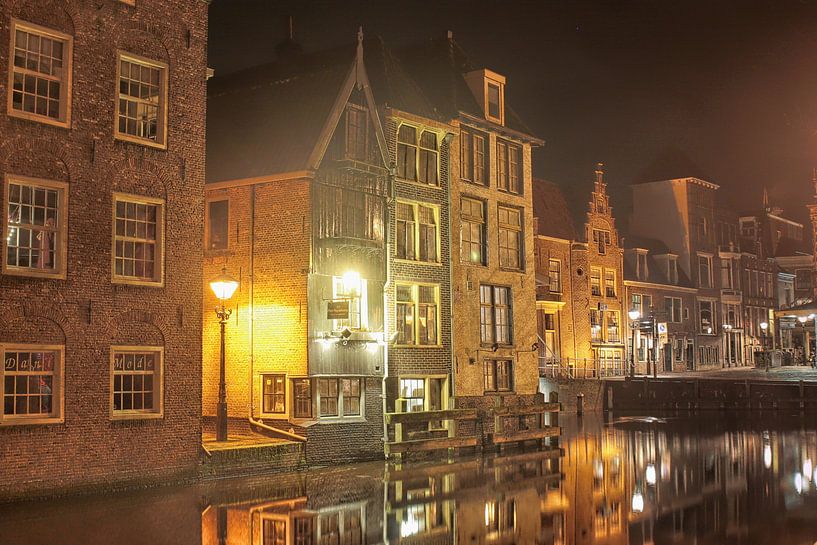 Alkmaar in HDR tijdens de nacht von Michel Postma