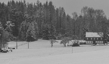 Winter in de bergen van Lausitz van Holger Spieker
