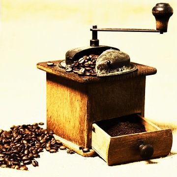 coffee grinder van Falko Follert