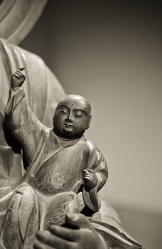 Petite statue de Bouddha "Baby" en sépia