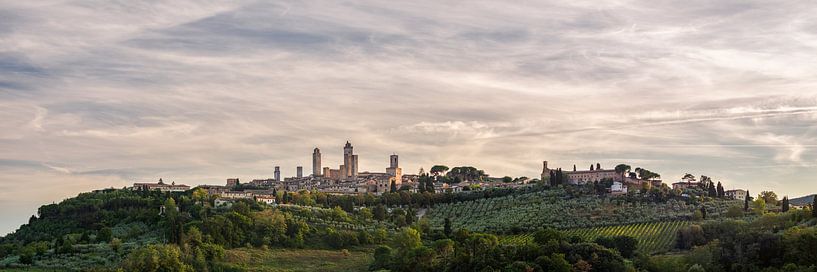  San Gimignano - Toscane - panorama sur les toits par Teun Ruijters