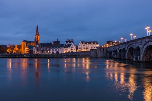 Maastricht bij nacht