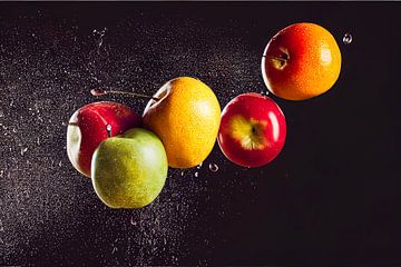 Vruchten in een plons water, Kunstillustratie van Animaflora PicsStock