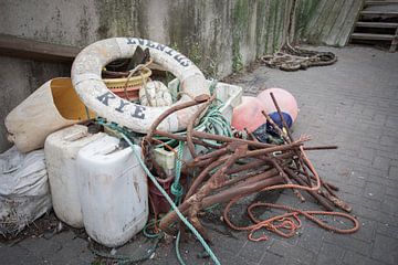 Een oude verzamel voorraad van visserij spullen