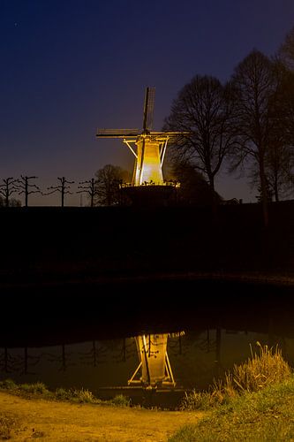 Molen van Hulst in de nacht van Sylka Mannaert