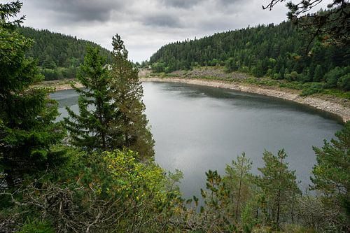 France - Lac Noir près de la route de cretes célèbres montagnes