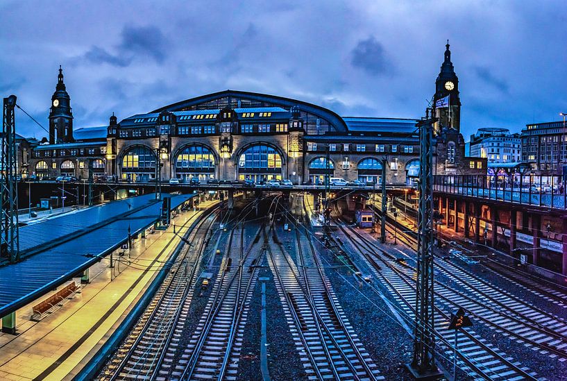 Gare centrale de Hambourg par Johnny Flash