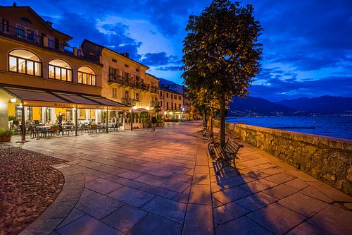 Cannobio bij avond, Lago Maggiore