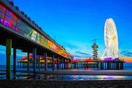 Scheveningen Reuzenrad op de Pier Boulevard  by Dexter Reijsmeijer