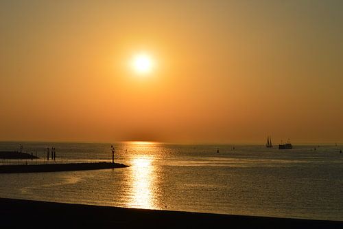 Zonsondergang haven Harlingen 