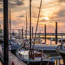 Waalhaven Nijmegen sur Monique Pals