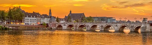 St.Servaos Brögk - Sint Servaas brug, Maastricht van Teun Ruijters