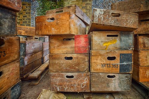 Urbex: Kisten in een Kristalfabriek