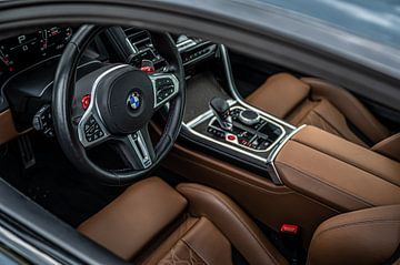 BMW M8 Competition Coupé sur Bas Fransen