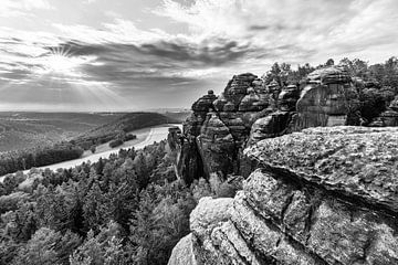 Elbe Sandstone Mountains - Lookout in the evening light - black and white