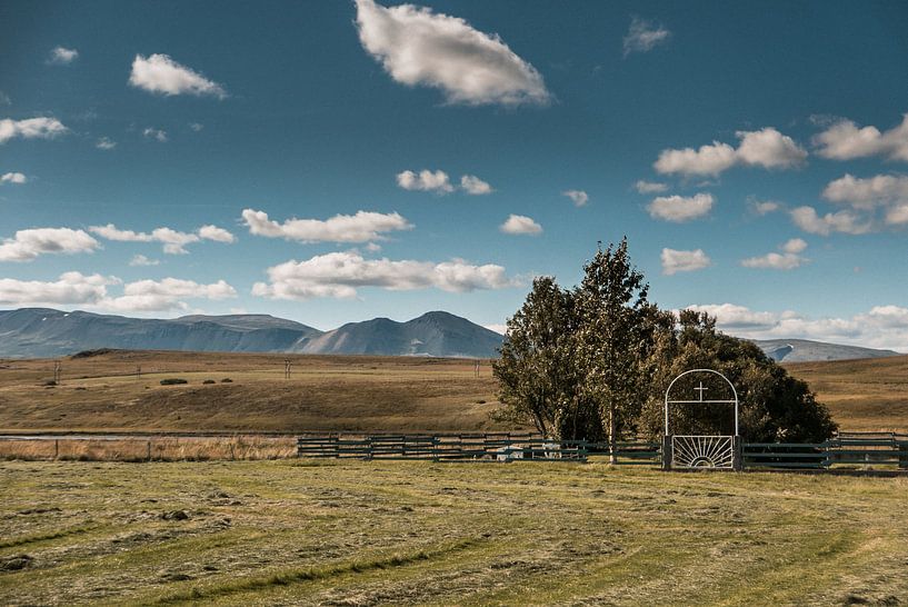 Cimetière dans le nord de l'Islande par Tom Rijpert
