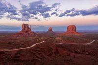 Monument Valley, Drei Fäuste
