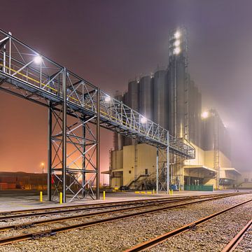 Foggy night scene petrochemical production plant_2 by Tony Vingerhoets