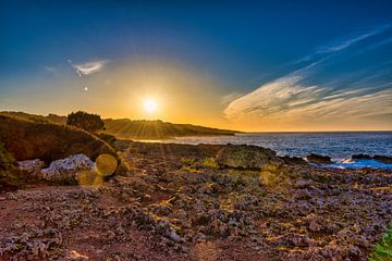 Prachtige zonsopgang aan de kust van Sa Coma van Photo Art Thomas Klee