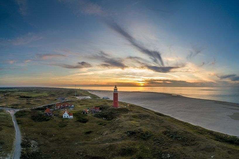 Texel vuurtoren Eierland vanuit de lucht 03 van Texel360Fotografie Richard Heerschap