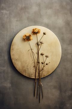 Trockenblumen auf einem goldenen Kreis von Studio Allee