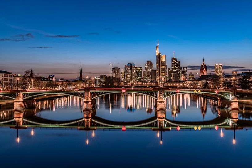 Frankfurt after sunset by Achim Thomae Photography