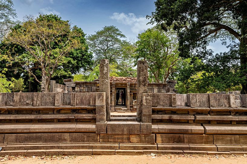 Die Tempelruinen von Polonnaruwa in Sri Lanka von Roland Brack