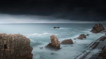 Playa de Arnia, Cantabria ( Spain ) by Yannick Lefevre